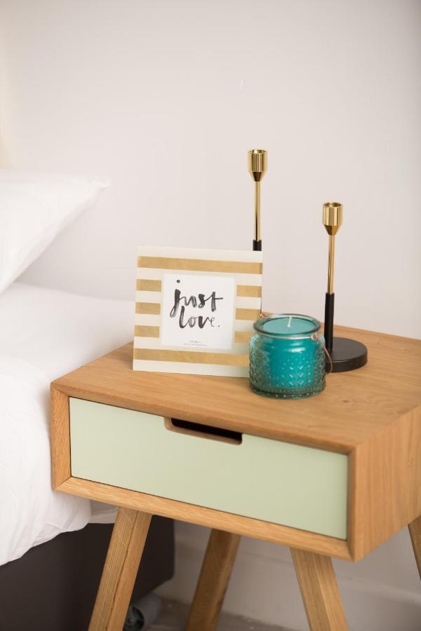 ไดอานา ซีพอร์ต อพาร์ตเมนต์ Hotel ไฮฟา ห้อง รูปภาพ